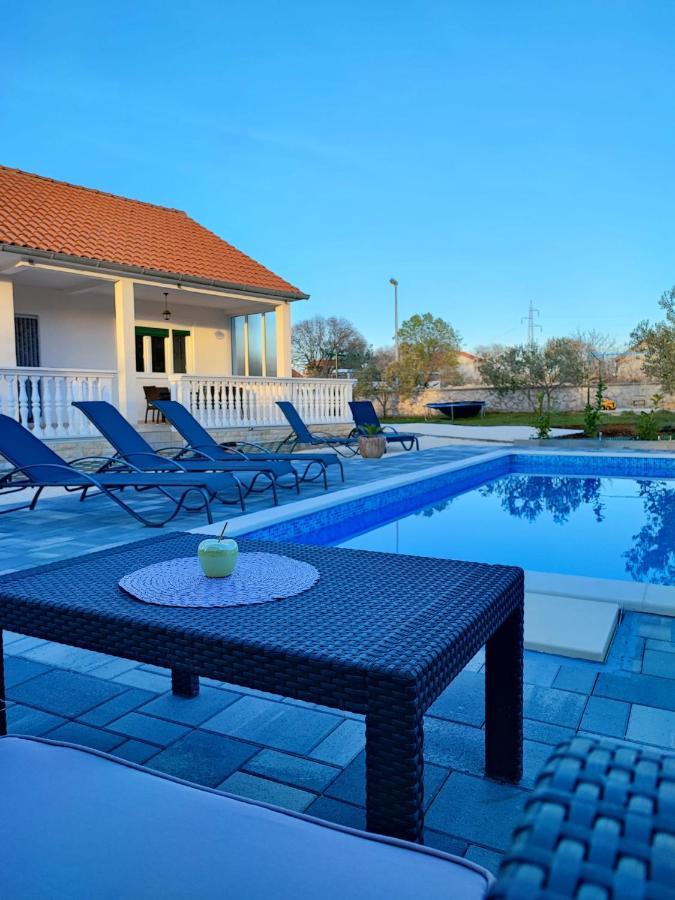 Mediterranean Olive Waterfallskrka-Croatia Villa Gulin Kültér fotó